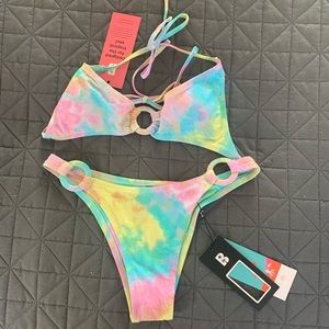 Blackbough Bikini Kels Top + Bottom Sz M (fits S)